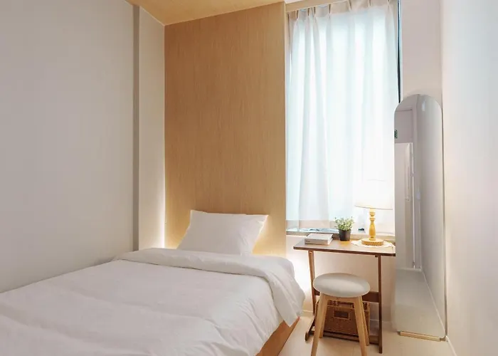 Andante 206 Hostel